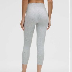 Lululemon Wunder Train High-Rise Crop 23" Leopard Daisy Starlight Multi Size 8